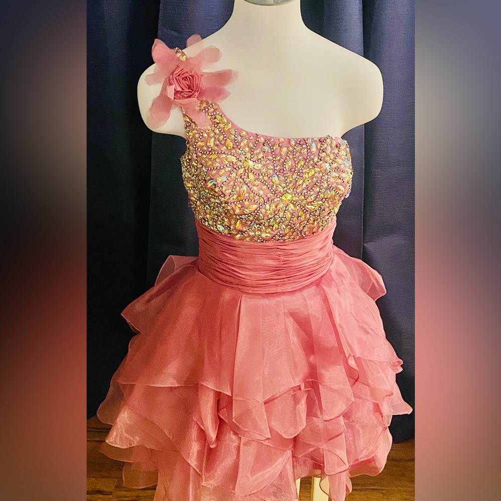 Pink Semi-formal dress with Rhinestones, Size 2